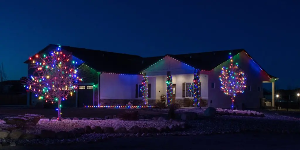 Pueblo, CO Holiday Lighting