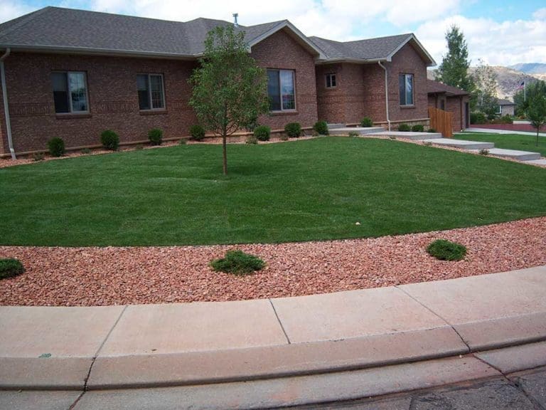 Professionalism + Dependability = The Best in Pueblo, CO Landscaping