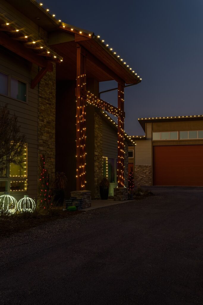 Pueblo, CO Christmas Lighting Installation